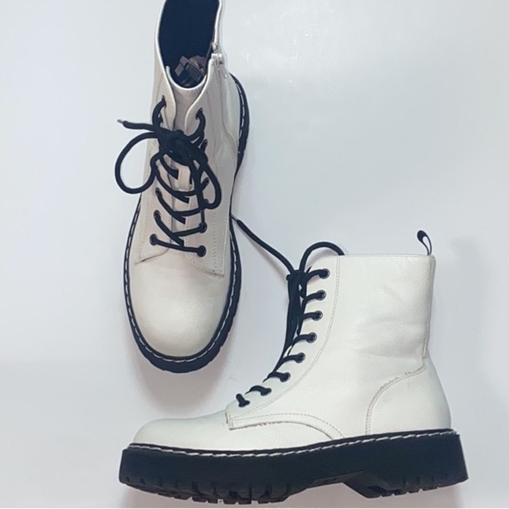 SINCERELY JULES HARLEY COMBAT WHITE BLOCK WOMAN SHOES BOOTS SIZE 8.5M
